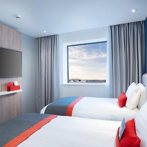 Standard Twin Room Hot